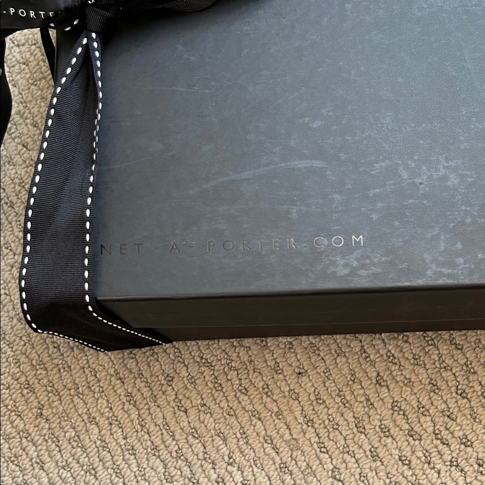 Net-A-Porter Black Storage Box - Picture 3 of 8